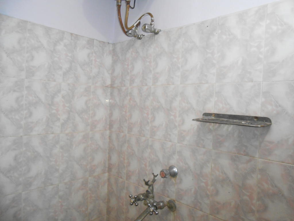 Hotel Sonmony Varanasi Bilik gambar