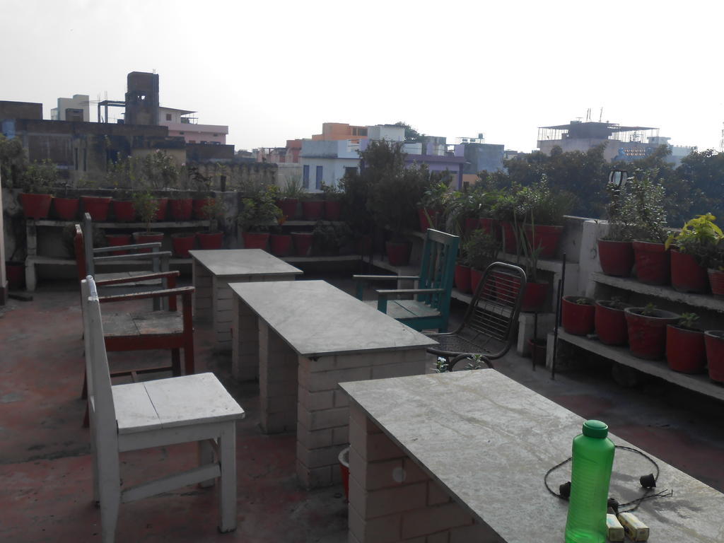 Hotel Sonmony Varanasi Luaran gambar