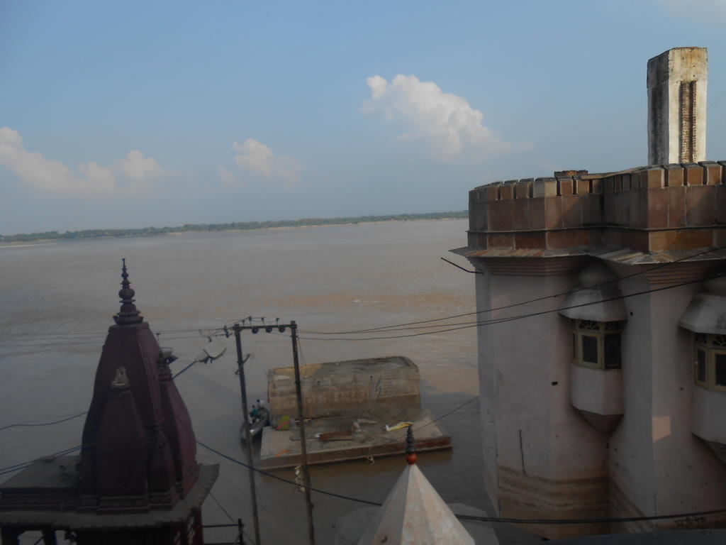 Hotel Sonmony Varanasi Luaran gambar