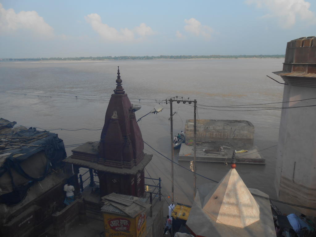 Hotel Sonmony Varanasi Luaran gambar